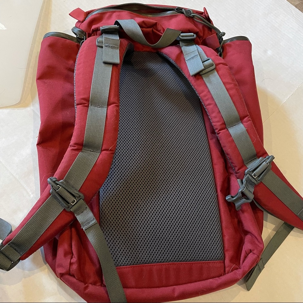 MYSTERY RANCH Red Backpack - Picture 8 of 16